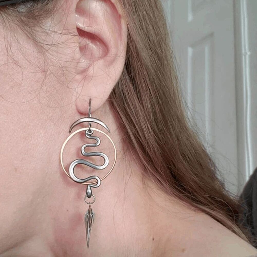 NWOT Gunmetal Snake with Gold Circular Earrings - 3" - Picture 2 of 6